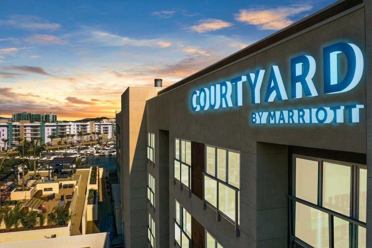 Courtyard By Marriott Marina Del Rey Hotel Los Angeles Exterior photo